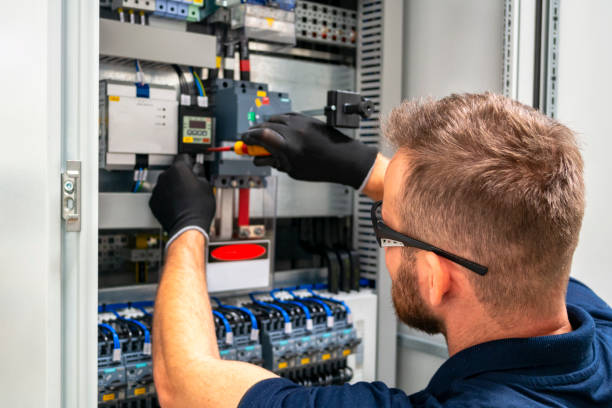 Best Affordable Emergency Electrician  in East Liverpool, OH